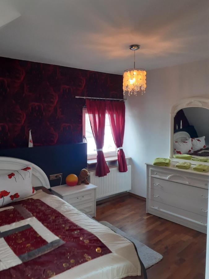 Gemuetliche Zimmer Kaisersesch Eksteriør billede